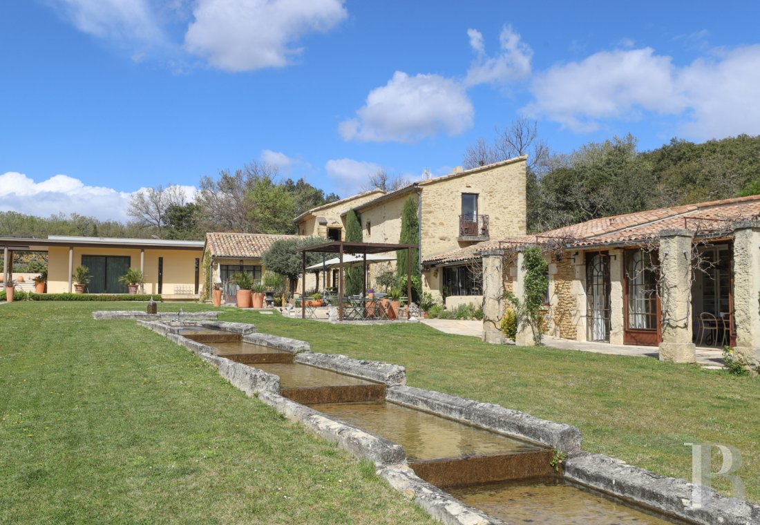 En Drôme provençale, non loin de Grignan, trois chambres d’hôtes dans un ancien jas remanié au fil des ans - photo  n°3